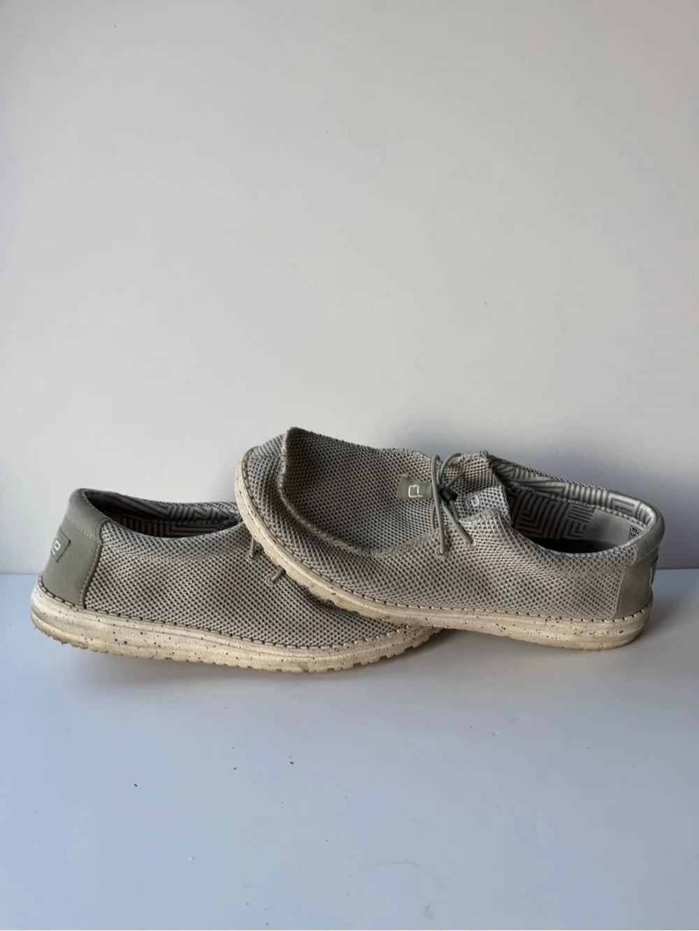 Hey Dude Men's Wally Sox Shoes in Ash Men's US 11 EU 44 Casual Beach Preppy